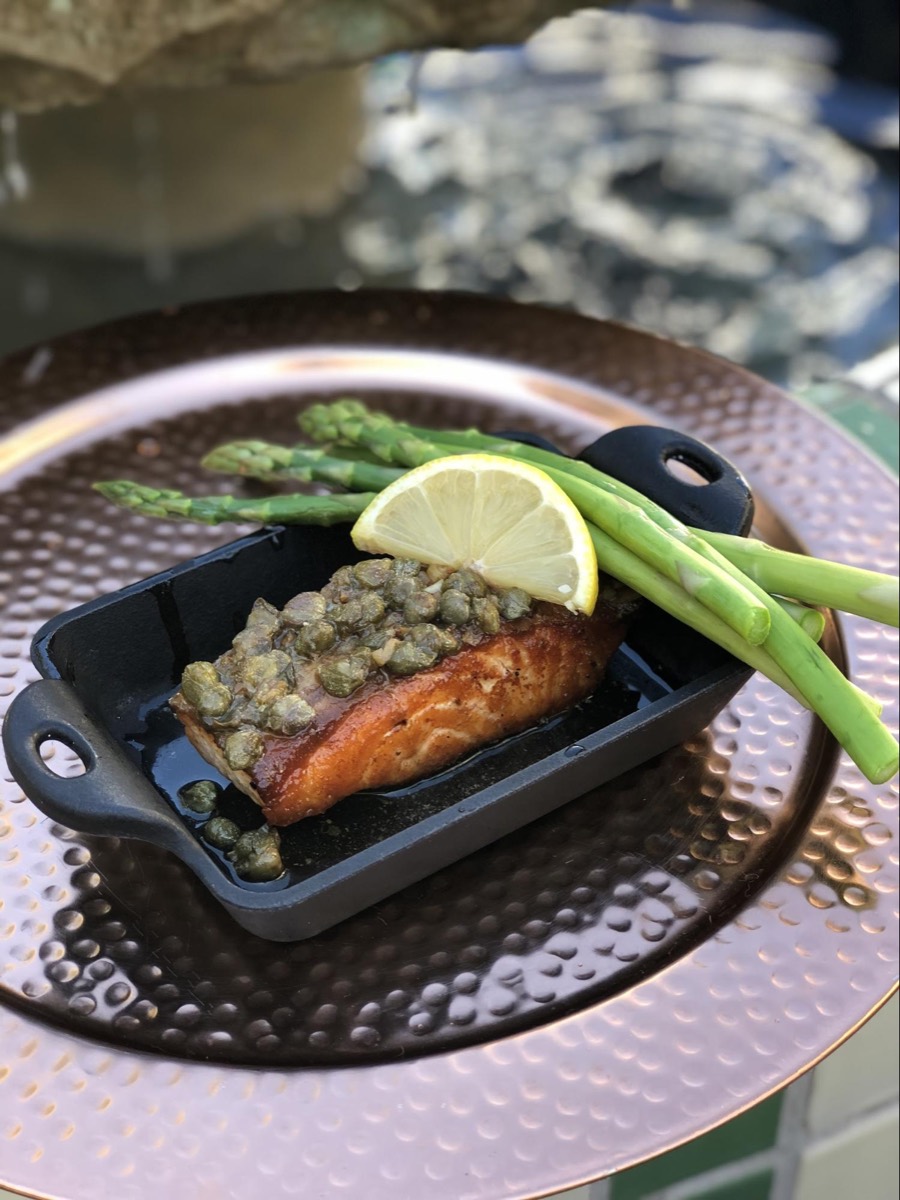 Salmão com Alcaparras