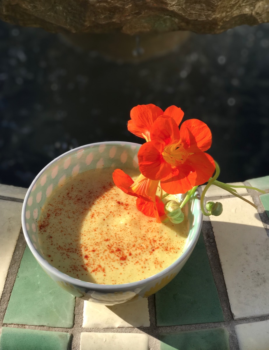 Sopa de Banana ao Curry